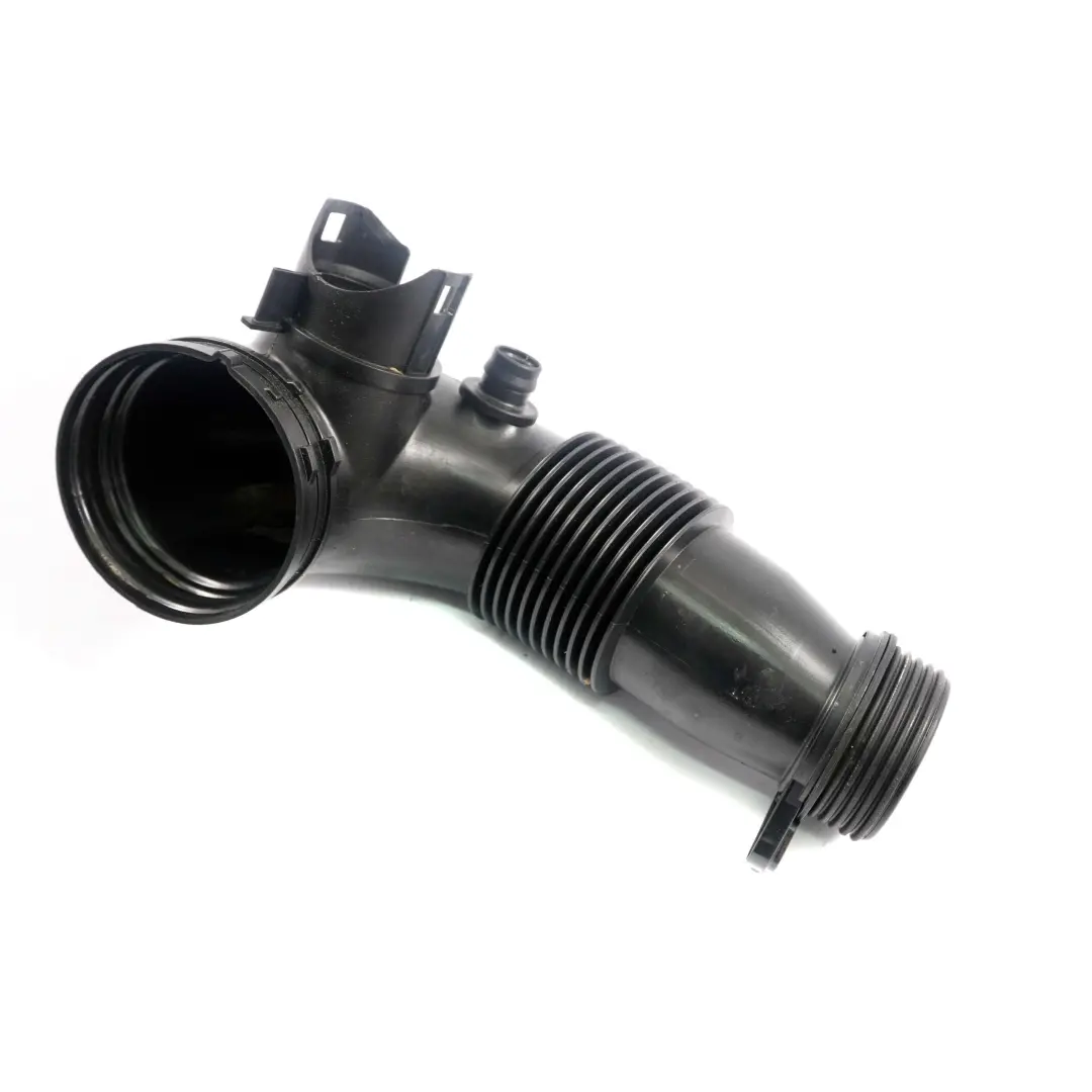 Tubo Aspirazione Aria BMW F22 F30 F32 N20 Intercooler Flessibile Linea per con numero di parte 7605638 Tubo Aspirazione Aria BMW F22 F30 F32 N20 Intercooler Flessibile Linea - SKU 7605638-1 - Numero di parte 7605638