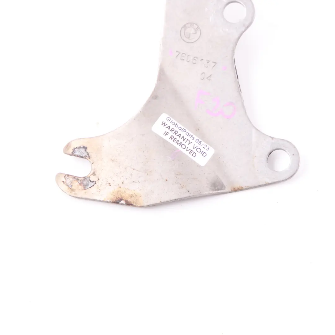 N20 Supporto Staffa Convertitore Catalitico per BMW F10 F11 F20 F30 con numero di parte 7606137 BMW F10 F11 F20 F30 N20 Supporto Staffa Convertitore Catalitico - SKU 7606137 - Numero di parte 7606137