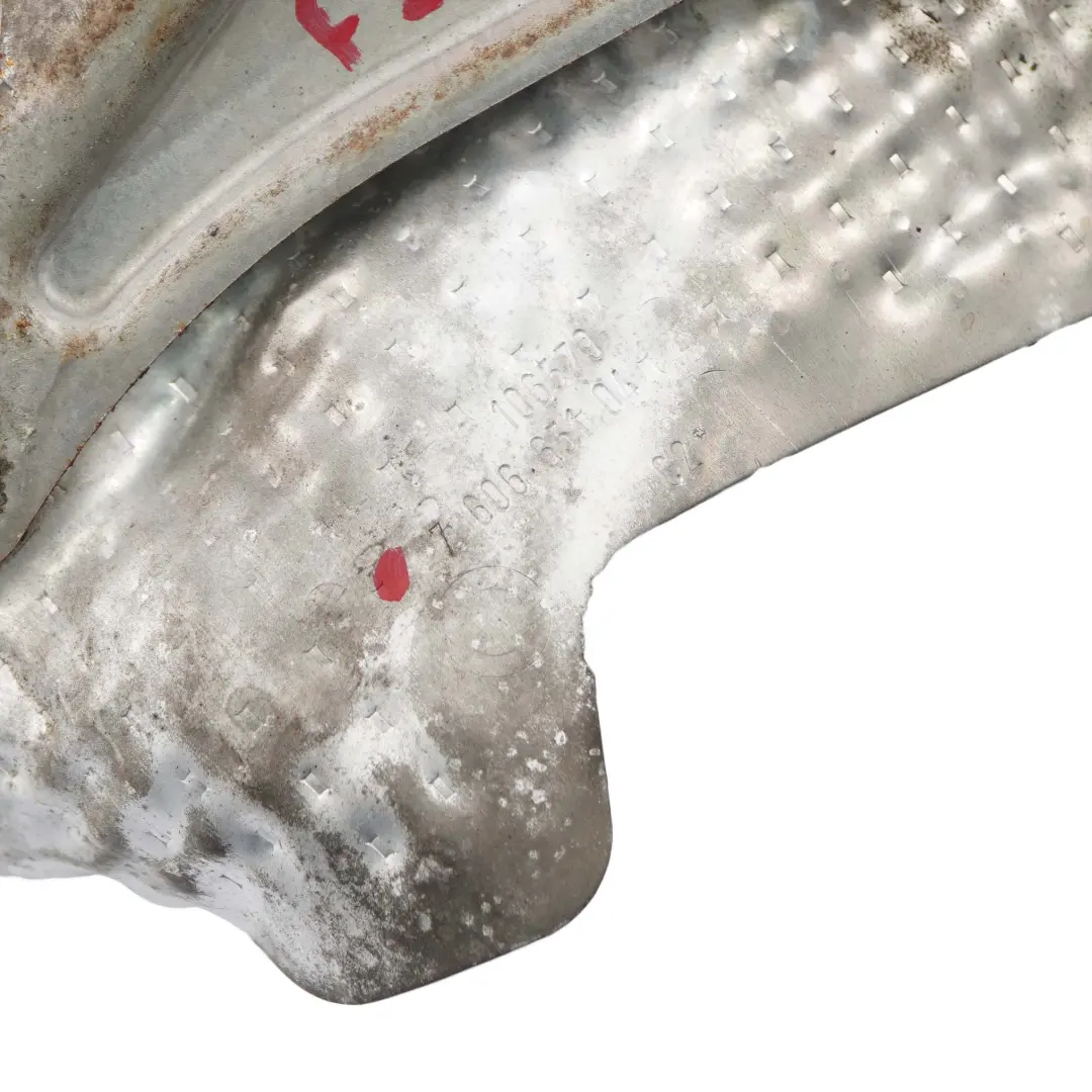 Bouclier thermique Isolation Alternateur Moteur pour BMW F20 F21 F30 F31 à propos du numéro de pièce 7606651 BMW F20 F21 F30 F31 Bouclier thermique Isolation Alternateur Moteur - SKU 7606651 - Numéro de pièce 7606651