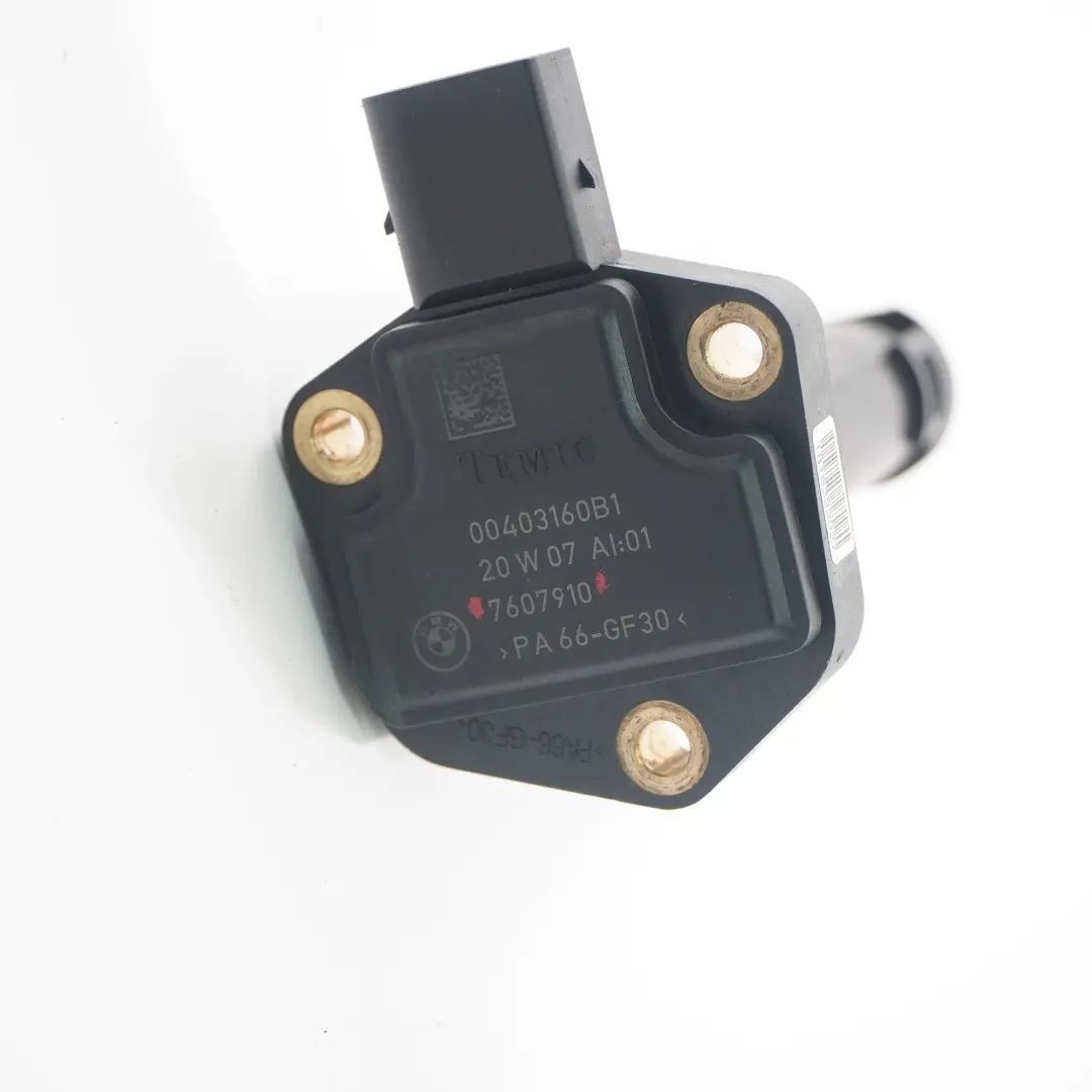 Sensor nivel aceite motor para BMW E60 E63 E81 E87 E90 E91 E92 F10 F11 X5 E70 con número de pieza 7607910 BMW E60 E63 E81 E87 E90 E91 E92 F10 F11 X5 E70 Sensor nivel aceite motor - SKU 7607910 - Número de pieza 7607910