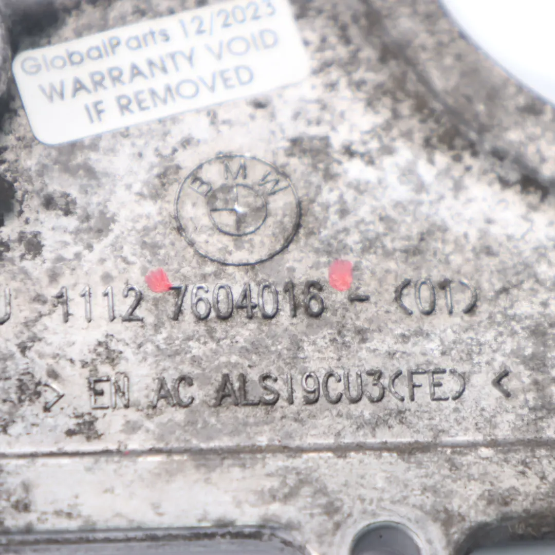 Coperchio della testa del cilindro 1-4 BMW F10 F11 LCI F12 Piastra coperchio per con numero di parte 7608405 Coperchio della testa del cilindro 1-4 BMW F10 F11 LCI F12 Piastra coperchio - SKU 7608405 - Numero di parte 7608405