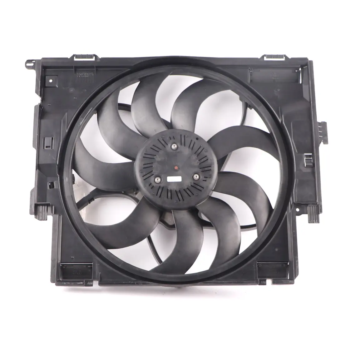 BMW F30 F33 F34 F36 Ventilador Radiador con Carcasa 600W 7608408