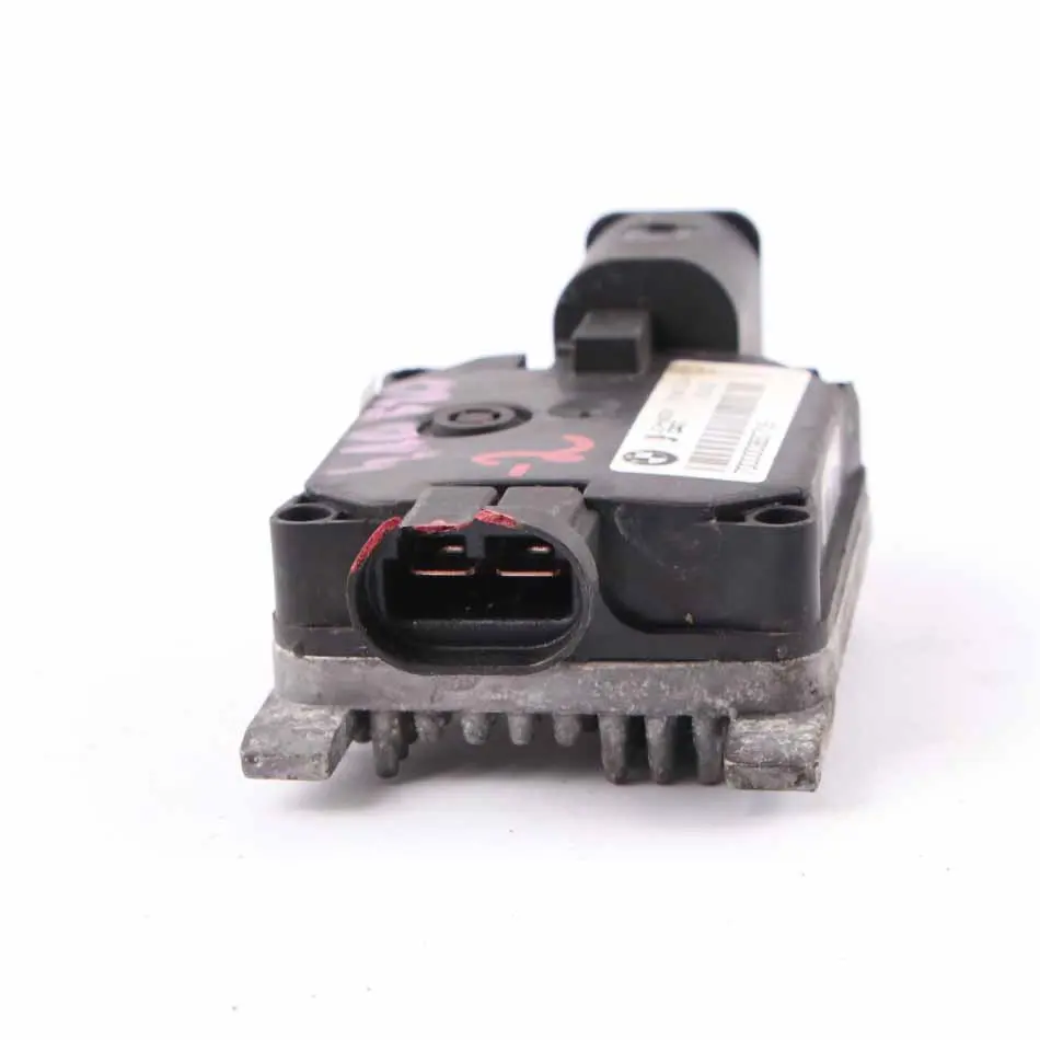 Modulo radiatore BMW F20 F30 motore diesel raffreddamento motore relè per con numero di parte 7608410 Modulo radiatore BMW F20 F30 motore diesel raffreddamento motore relè - SKU 7608410-2 - Numero di parte 7608410