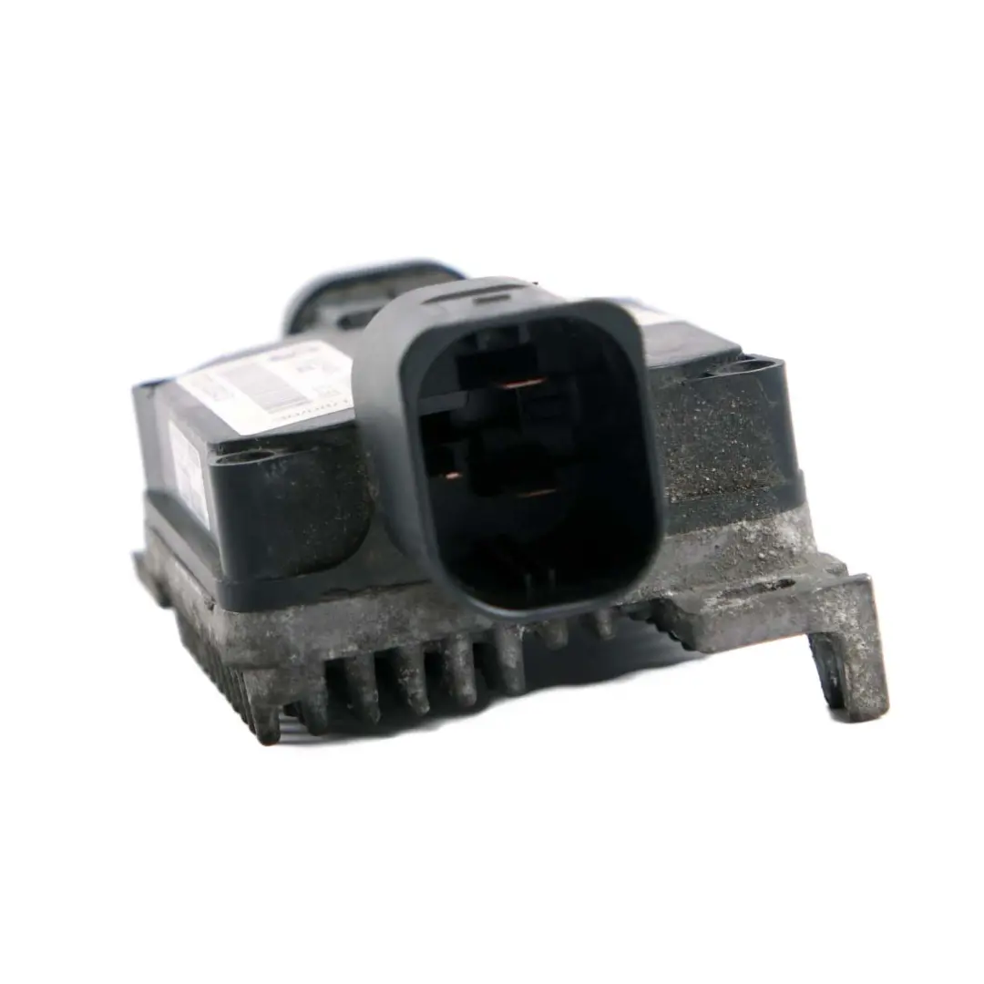 Radiator Cooling Fan Motor Relay Module to BMW F20 F22 F30 Diesel Engine with Part number 7608410 BMW F20 F22 F30 Diesel Engine Radiator Cooling Fan Motor Relay Module - SKU 7608410 - Part number 7608410