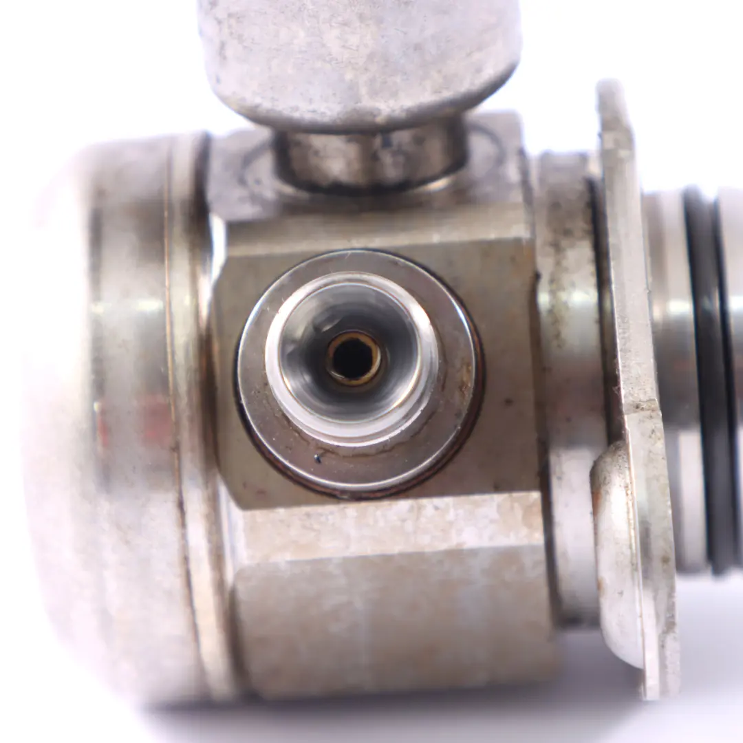 HPFP BMW F20 F22 F11 Benzina N55 Pompa iniezione carburante ad alta pressione per con numero di parte 8604231 HPFP BMW F20 F22 F11 Benzina N55 Pompa iniezione carburante ad alta pressione - SKU 7610761 - Numero di parte 8604231