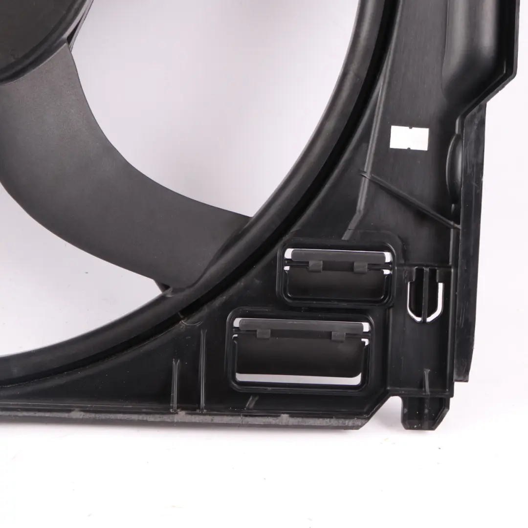 BMW F01 F10 F11 F12 F13 Ventilador Del Radiador Carcasa Del Motor - SKU 7612453 - Número de pieza 7612453