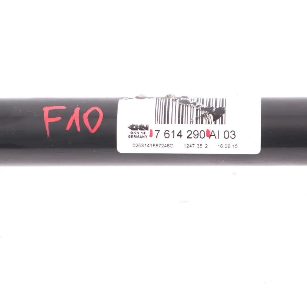 Driveshaft BMW F10 F11 N47S1 Axle Right O/S Output Shaft Automatic to Rear with Part number 7614290 Rear Driveshaft BMW F10 F11 N47S1 Axle Right O/S Output Shaft Automatic - SKU 7614290 - Part number 7614290