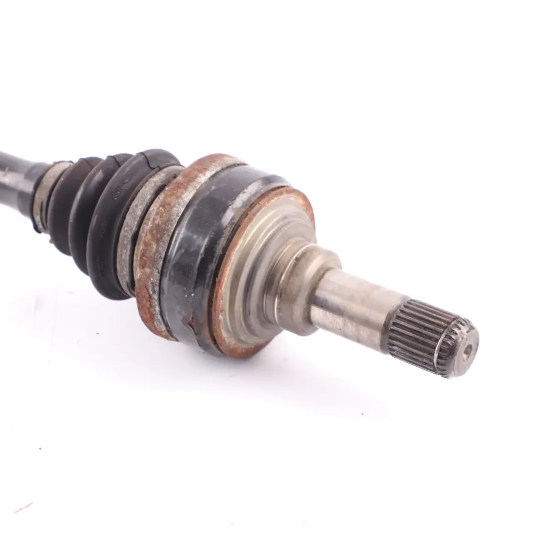 Driveshaft BMW F10 F11 N47S1 Axle Right O/S Output Shaft Automatic to Rear with Part number 7614290 Rear Driveshaft BMW F10 F11 N47S1 Axle Right O/S Output Shaft Automatic - SKU 7614290 - Part number 7614290