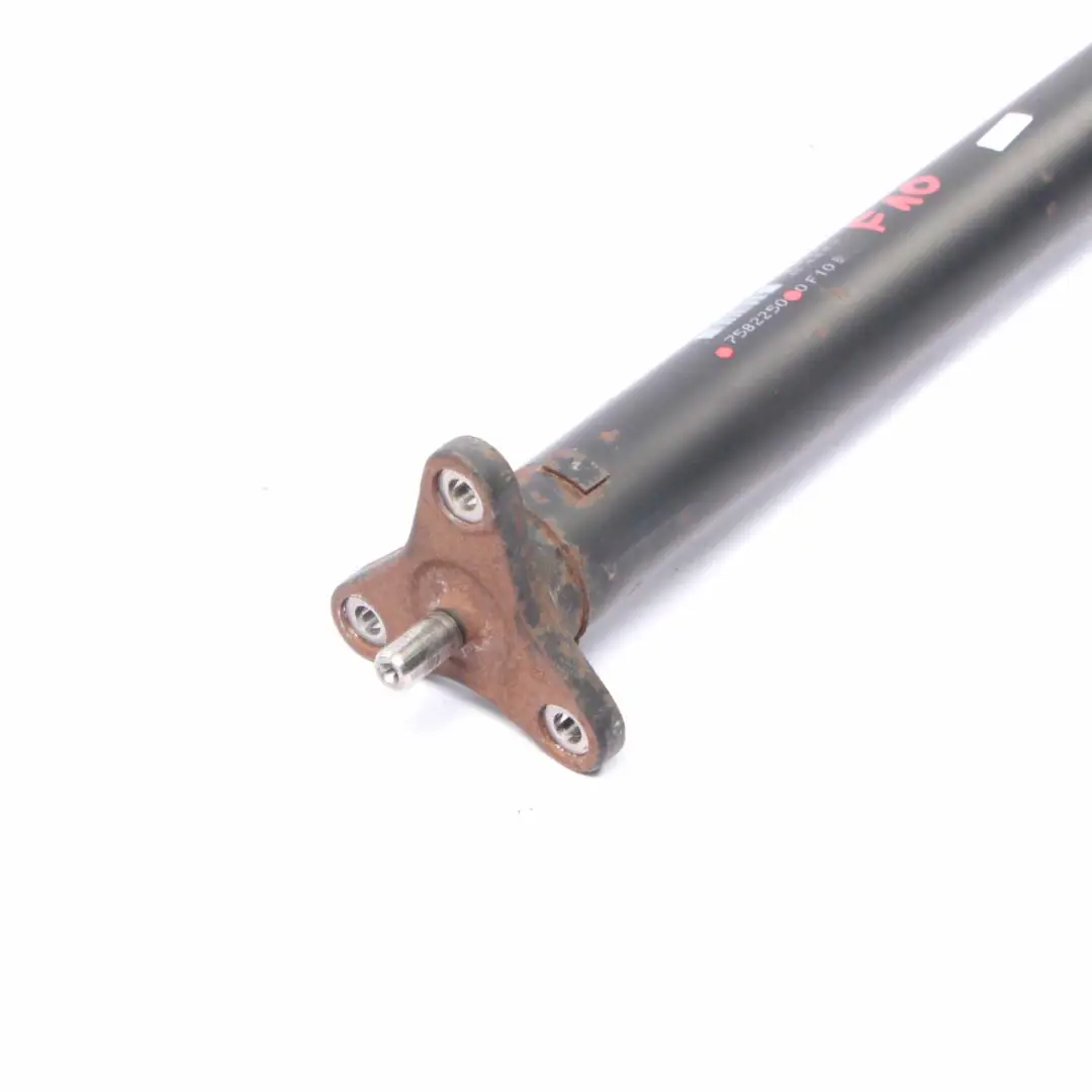 N57 N57N albero trasmissione cambio automatico 7582250 L=1601MM per BMW F10 F11 530d con numero di parte 7614686 BMW F10 F11 530d N57 N57N albero trasmissione cambio automatico 7582250 L=1601MM - SKU 7614686 - Numero di parte 7614686