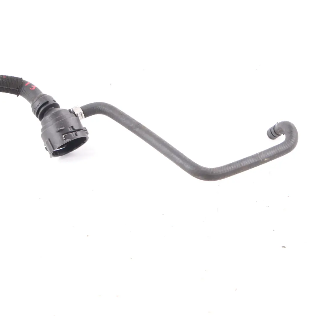 Tuyau de refroidissement d'eau Radiateur Vase d'expansion pour BMW i3 I01 à propos du numéro de pièce 7616035 BMW i3 I01 Tuyau de refroidissement d'eau Radiateur Vase d'expansion - SKU 7616035 - Numéro de pièce 7616035