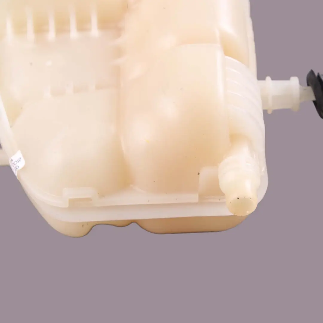 Ausdehnungs Gefäß Flasche Kühlmittel Kühlung Wasser für Mini Cooper F55 F56 mit Teilenummer 7617362 Mini Cooper F55 F56 Ausdehnungs Gefäß Flasche Kühlmittel Kühlung Wasser - SKU 7617362 - Teilenummer 7617362