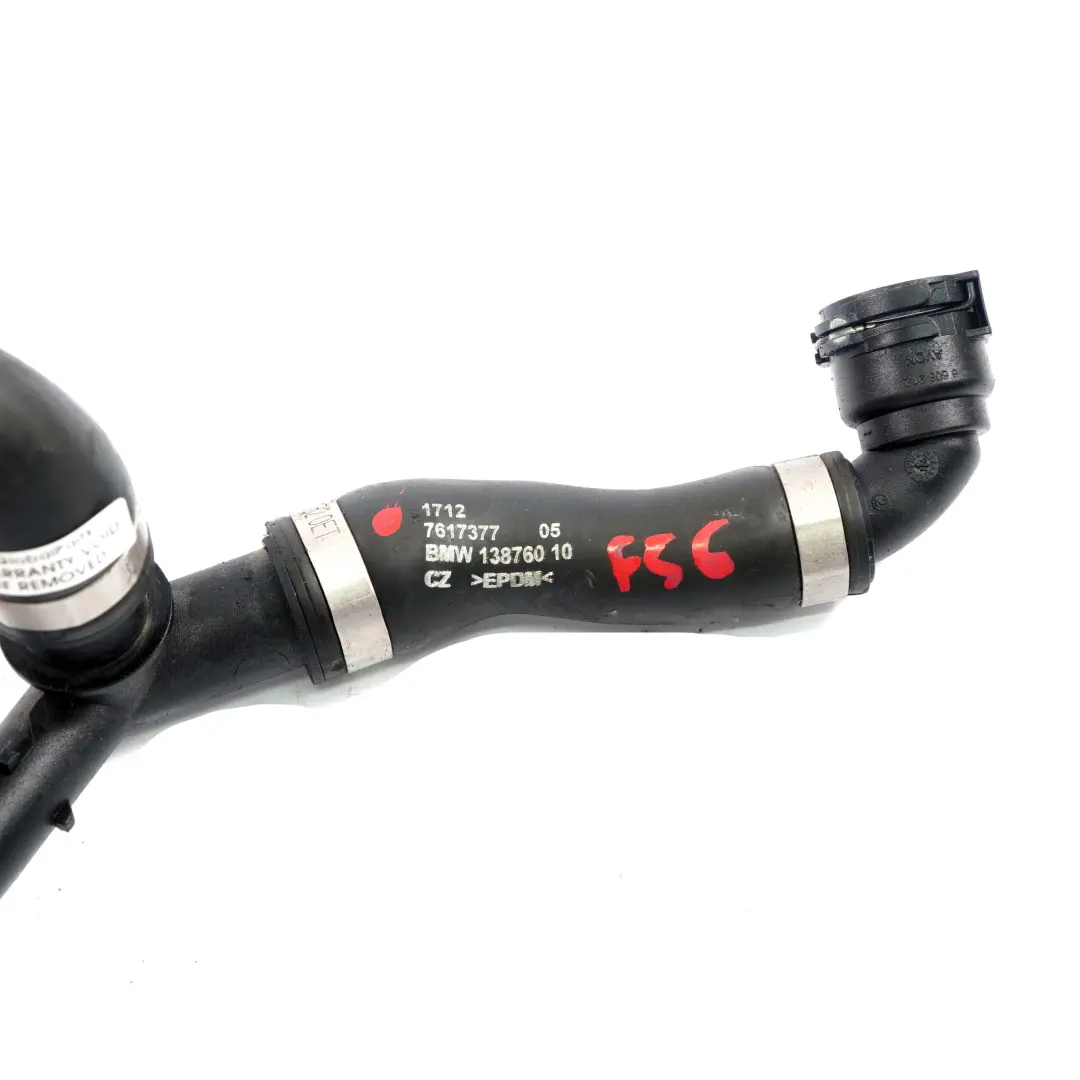 Tubo scambiatore calore Linea carica aria turbocompressore per Mini F56 F54 F55 con numero di parte 7617377 Mini F56 F54 F55 Tubo scambiatore calore Linea carica aria turbocompressore - SKU 7617377 - Numero di parte 7617377