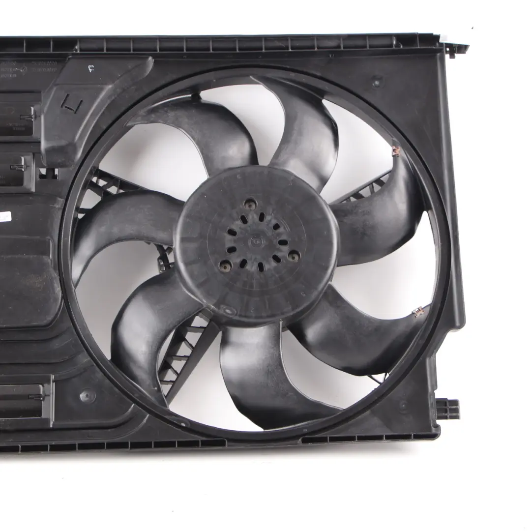 Radiator Fan Engine Cooling B38 to BMW F45 F48 Mini F55 F56 with Part number 7617610 BMW F45 F48 Mini F55 F56 Radiator Fan Engine Cooling B38 - SKU 7617610 - Part number 7617610