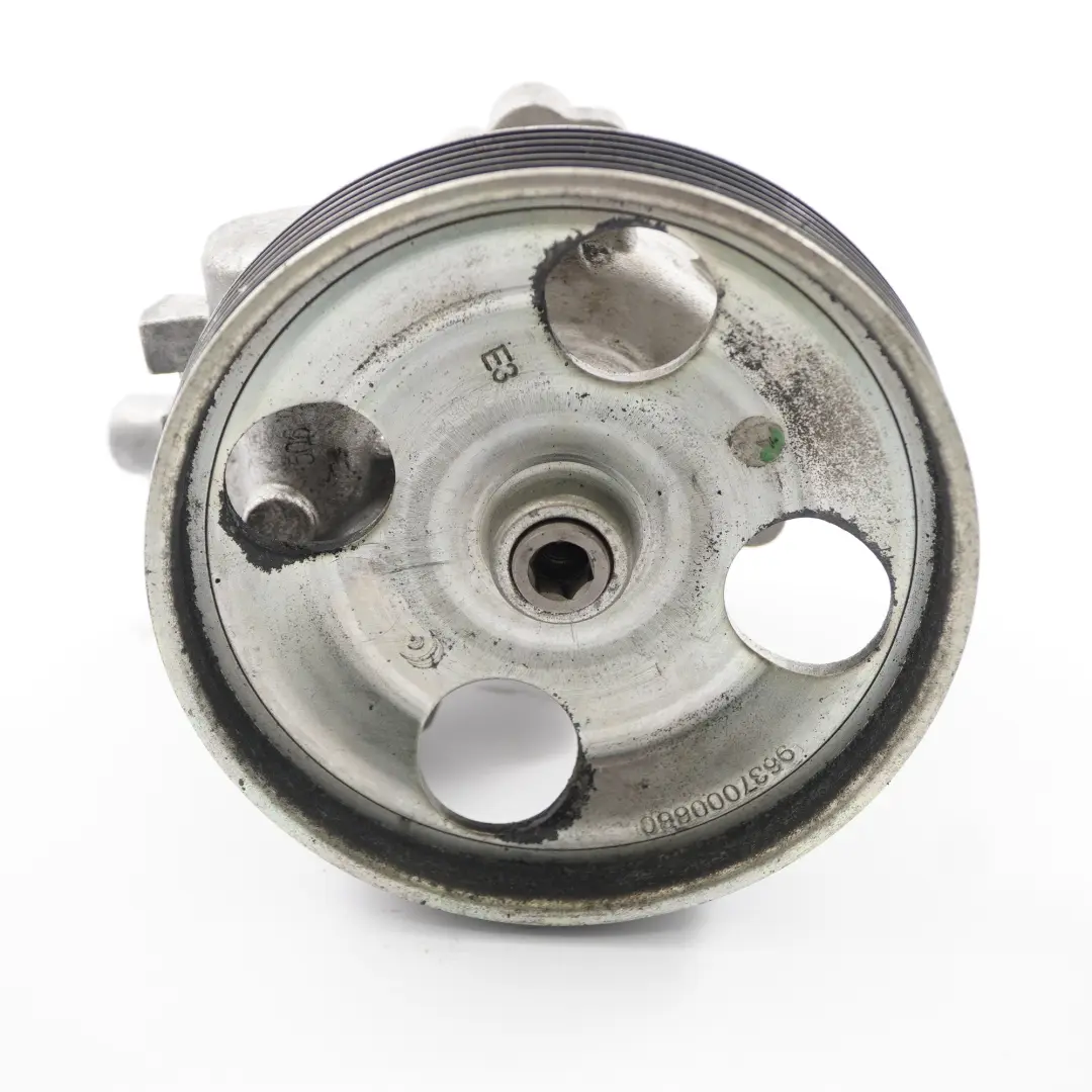 Servolenkungspumpe Hydraulik für Peugeot Partner Fiat Scudo 1.6 HDI mit Teilenummer 7617955568 Peugeot Partner Fiat Scudo 1.6 HDI Servolenkungspumpe Hydraulik - SKU 7617955568 - Teilenummer 7617955568