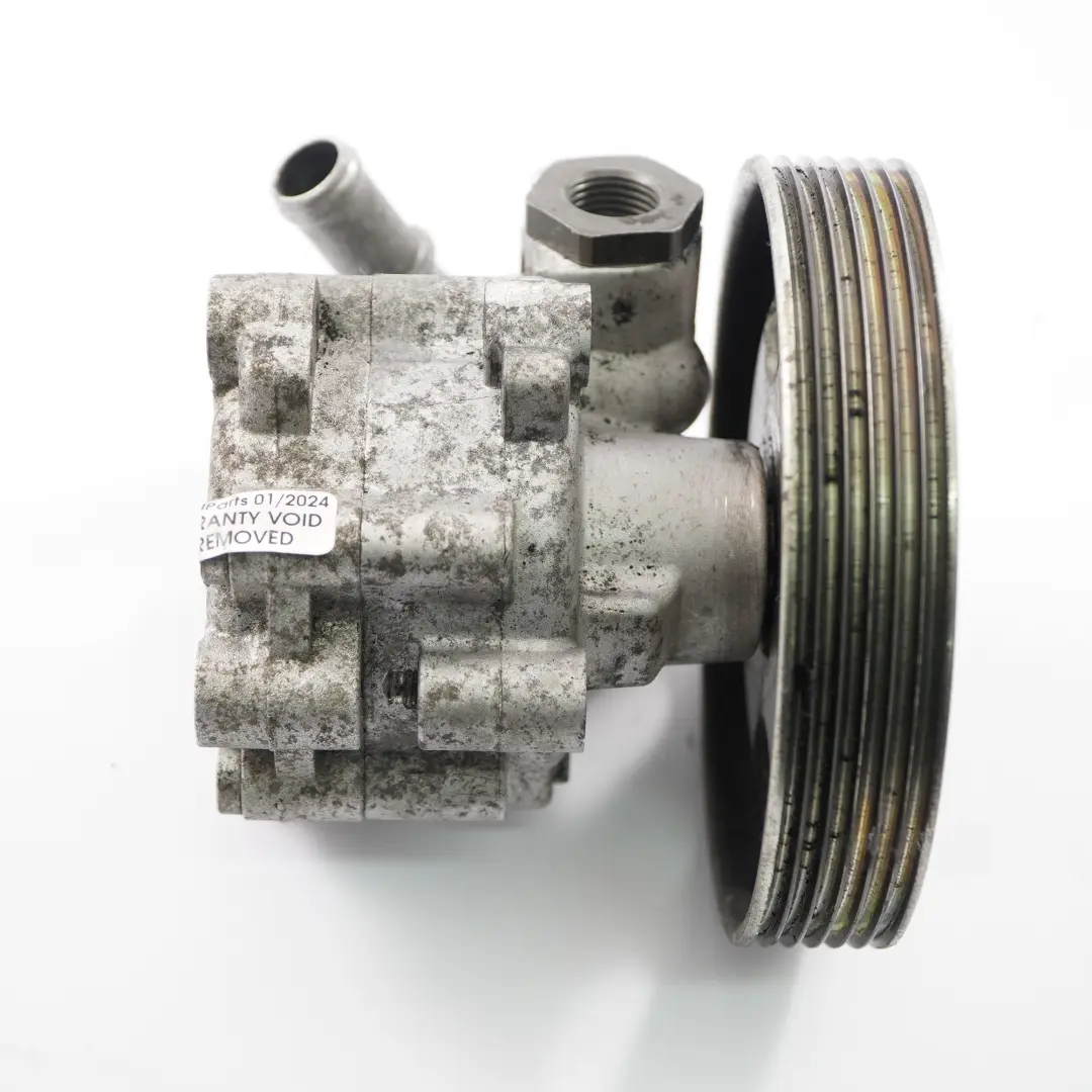 Unità pompa servosterzo idraulico per Peugeot Partner Fiat Scudo 1.6 HDI con numero di parte 7617955568 Peugeot Partner Fiat Scudo 1.6 HDI Unità pompa servosterzo idraulico - SKU 7617955568 - Numero di parte 7617955568