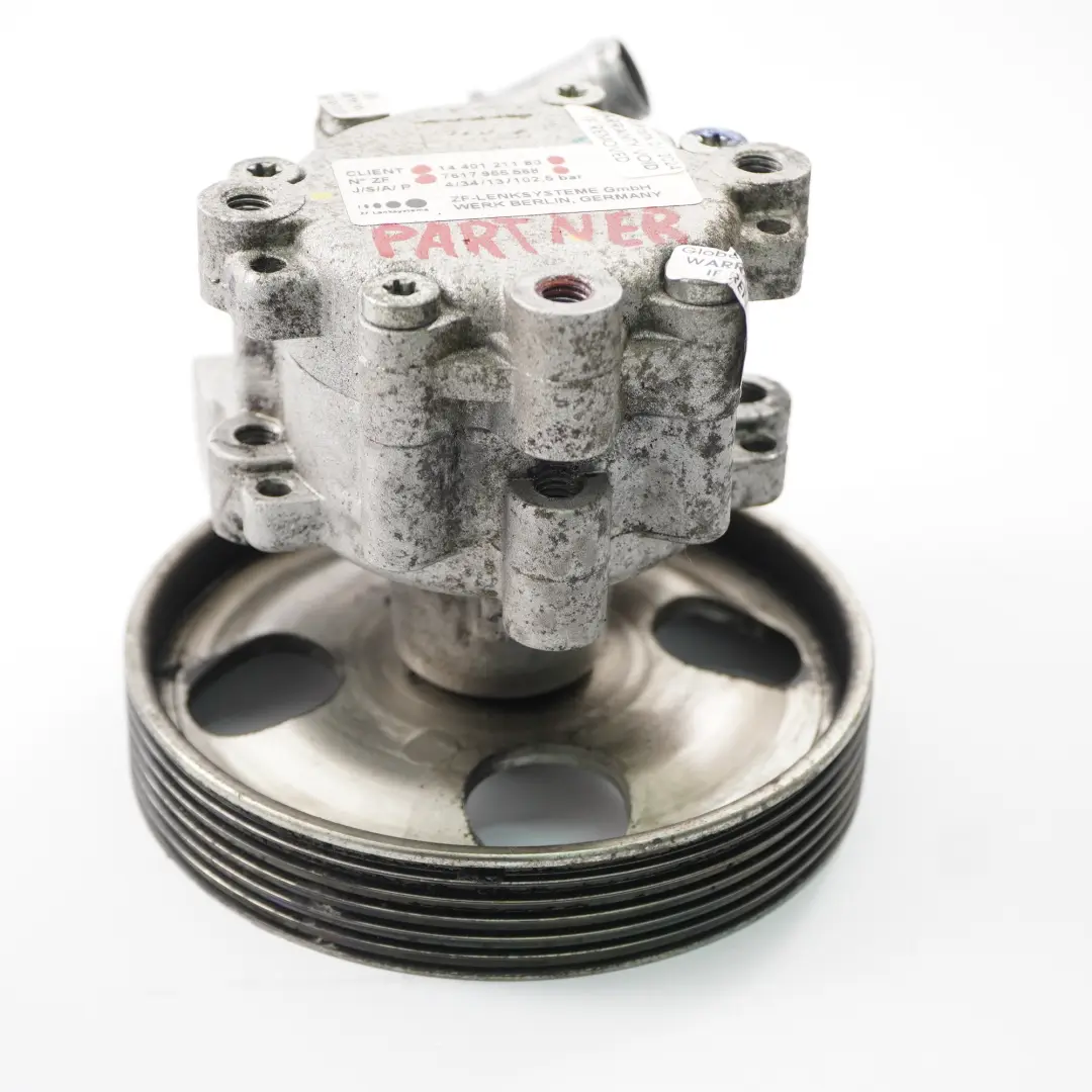 Servolenkungspumpe Hydraulik für Peugeot Partner Fiat Scudo 1.6 HDI mit Teilenummer 7617955568 Peugeot Partner Fiat Scudo 1.6 HDI Servolenkungspumpe Hydraulik - SKU 7617955568 - Teilenummer 7617955568