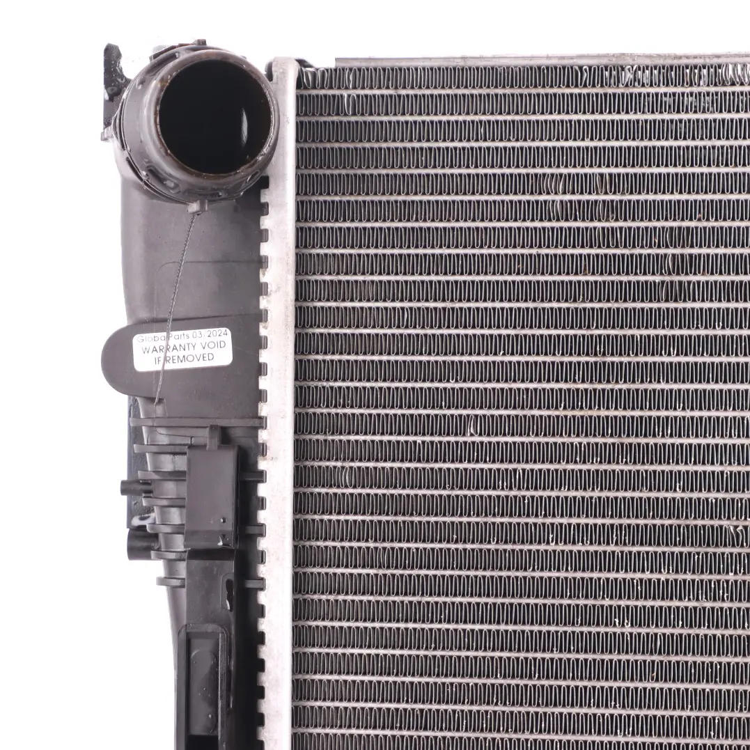N20 N55 Radiador Refrigeración Motor para BMW F20 F21 F30 F31 con número de pieza 7618807 BMW F20 F21 F30 F31 N20 N55 Radiador Refrigeración Motor - SKU 7618807-1 - Número de pieza 7618807