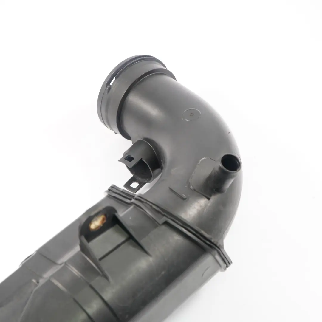 B38 B46 B48 Filtered Air Intake Duct Hose Pipe to MINI F54 F55 F56 F57 F60 with Part number 7619268 MINI F54 F55 F56 F57 F60 B38 B46 B48 Filtered Air Intake Duct Hose Pipe - SKU 7619268-2 - Part number 7619268