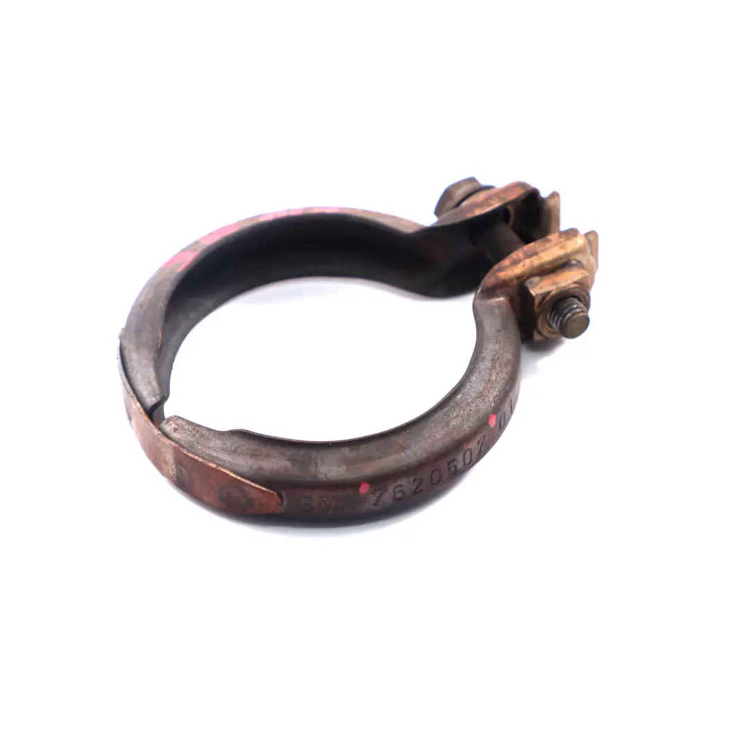 S63N Manifold d'Echappement Turbocompresseur V-Band Clamp pour BMW F10 M5 F13 M6 à propos du numéro de pièce 7620507 BMW F10 M5 F13 M6 S63N Manifold d'Echappement Turbocompresseur V-Band Clamp - SKU 7620507 - Numéro de pièce 7620507