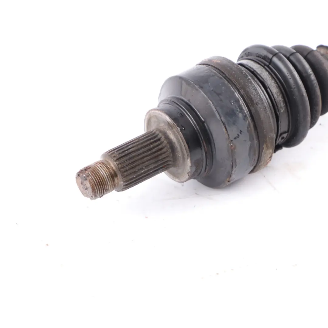 albero motore posteriore sinistro posteriore D=30mm automatico per Bmw F20 F21 F30 con numero di parte 7622853 Bmw F20 F21 F30 albero motore posteriore sinistro posteriore D=30mm automatico - SKU 7622853 - Numero di parte 7622853