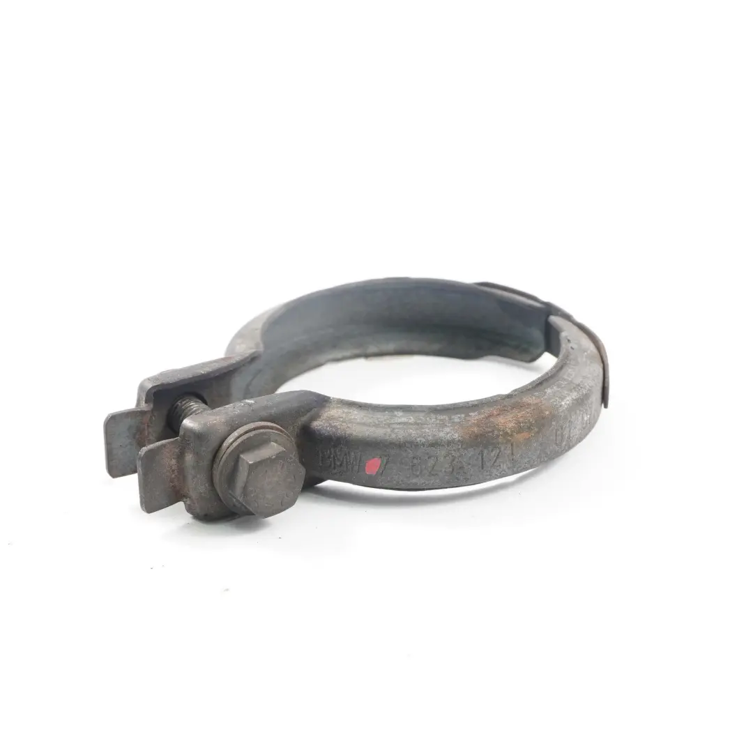 Abrazadera De escape Motor hibrido REx Soporte De catalizador para BMW i3 I01 con número de pieza 7623121 BMW i3 I01 Abrazadera De escape Motor hibrido REx Soporte De catalizador - SKU 7623121 - Número de pieza 7623121