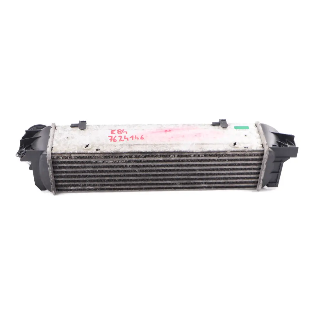N20 Benzina Raffreddatore carica Radiatore Intercooler per BMW X1 E84 Z4 E89 con numero di parte 7624146 BMW X1 E84 Z4 E89 N20 Benzina Raffreddatore carica Radiatore Intercooler - SKU 7624146 - Numero di parte 7624146