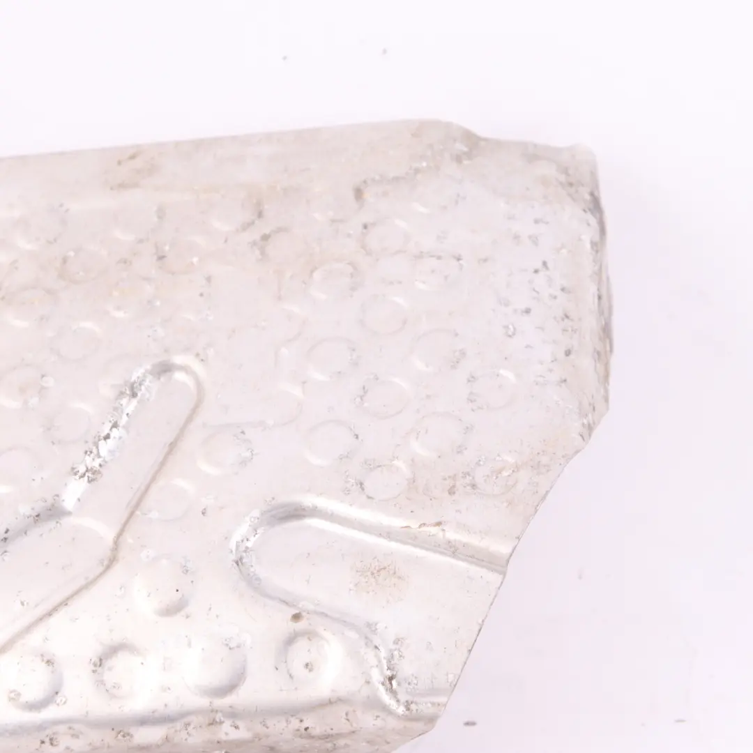 Osłona Termiczna Wydechu do BMW I3 I01 o numerze 7625470 BMW I3 I01 Osłona Termiczna Wydechu - SKU 7625470 - Numer Części 7625470