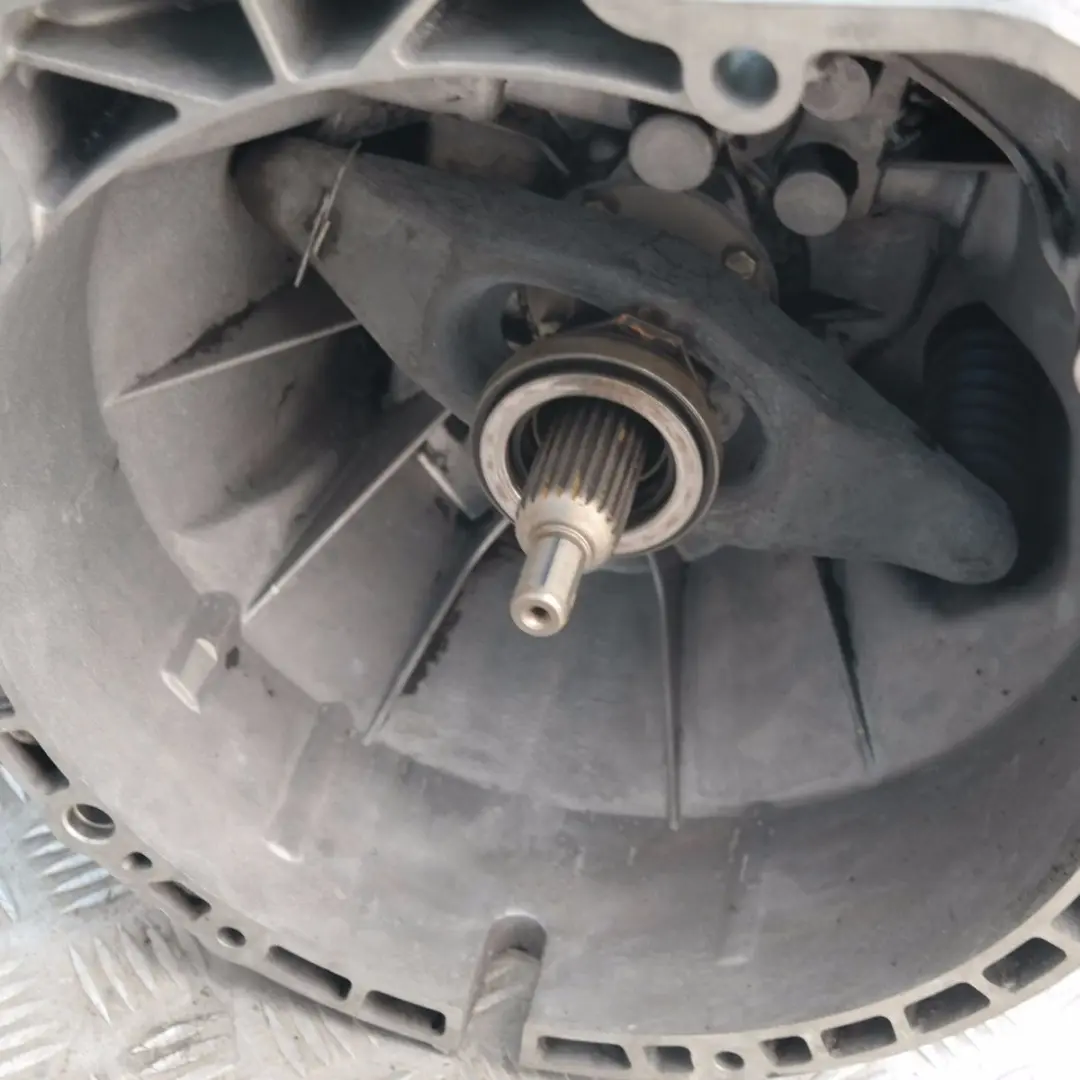 Gearbox GS6-17BG WARRANTY to BMW E60 E87 E90 116i 118i 120i 318i 320i Manual with Part number 23007626306 BMW E60 E87 E90 116i 118i 120i 318i 320i Manual Gearbox GS6-17BG WARRANTY - SKU 7626306 - Part number 23007626306