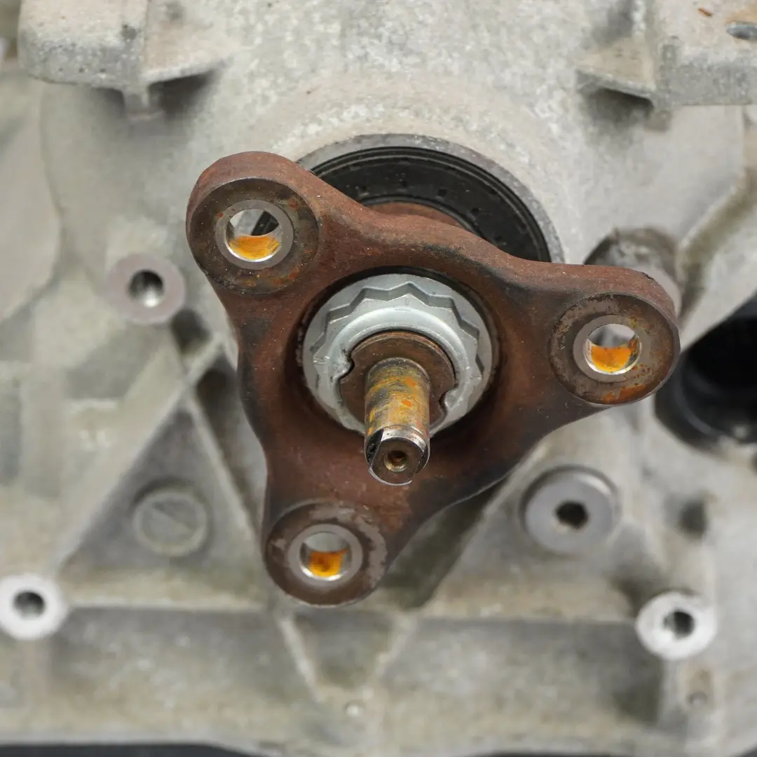 BMW F20 118d N47N Automatic Gearbox GA8HP45Z WARRANTY - SKU 7627527 - Part number 7627527