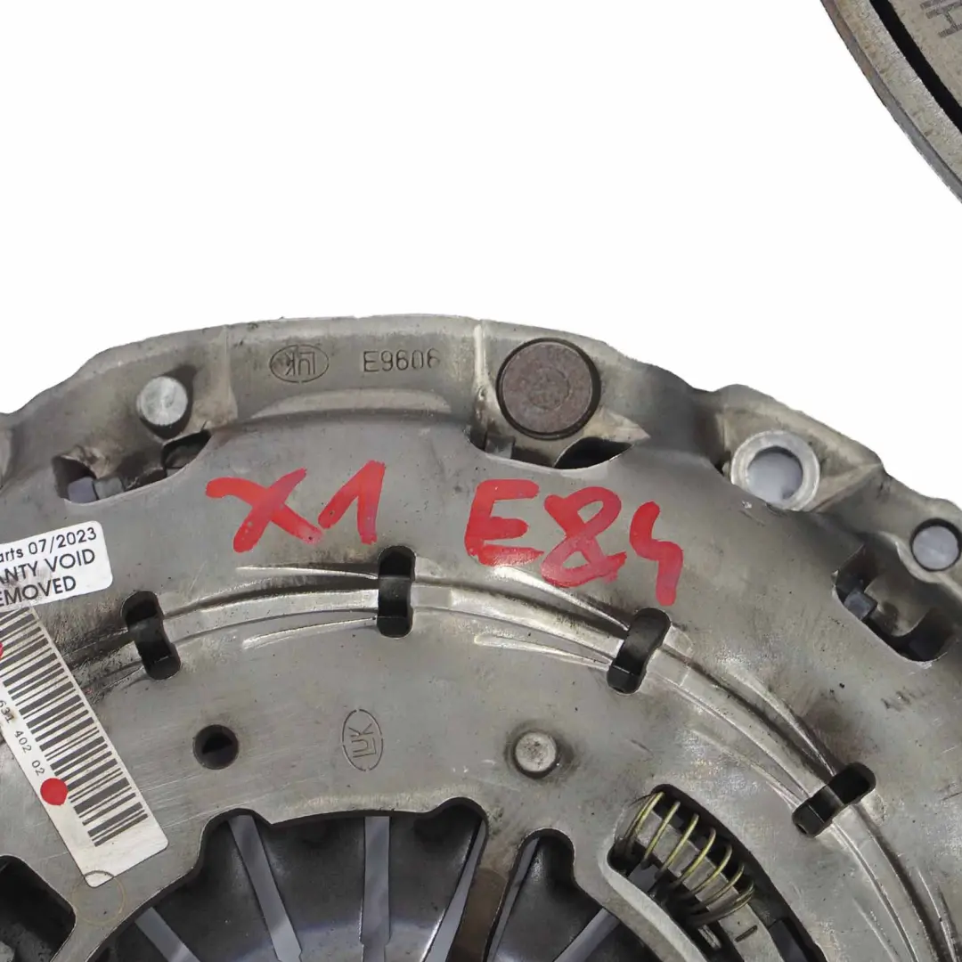 2.0dX N47N Volant d'inertie double pour BMW E84 xDrive Diesel à propos du numéro de pièce 21208638897 BMW E84 xDrive Diesel 2.0dX N47N Volant d'inertie double - SKU 7631402 - Numéro de pièce 21208638897