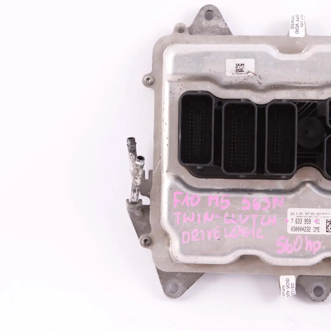S63N 560HP Sterownik Komputer Silnika DDE do BMW F10 F12 F13 M5 M6 o numerze 7633959 BMW F10 F12 F13 M5 M6 S63N 560HP Sterownik Komputer Silnika DDE - SKU 7633959 - Numer Części 7633959