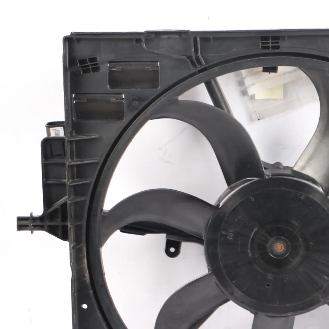 Ventilador radiador BMW X5 F15 X6 F16 carcasa refrigeración motor 600W para con número de pieza 7634467 Ventilador radiador BMW X5 F15 X6 F16 carcasa refrigeración motor 600W - SKU 7634467 - Número de pieza 7634467