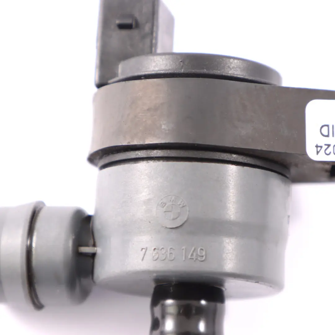 Tuyau ventilation BMW F20 E88 F30 N55 Ligne de ventilation reniflard carburant pour à propos du numéro de pièce 7636153 Tuyau ventilation BMW F20 E88 F30 N55 Ligne de ventilation reniflard carburant - SKU 7636153 - Numéro de pièce 7636153