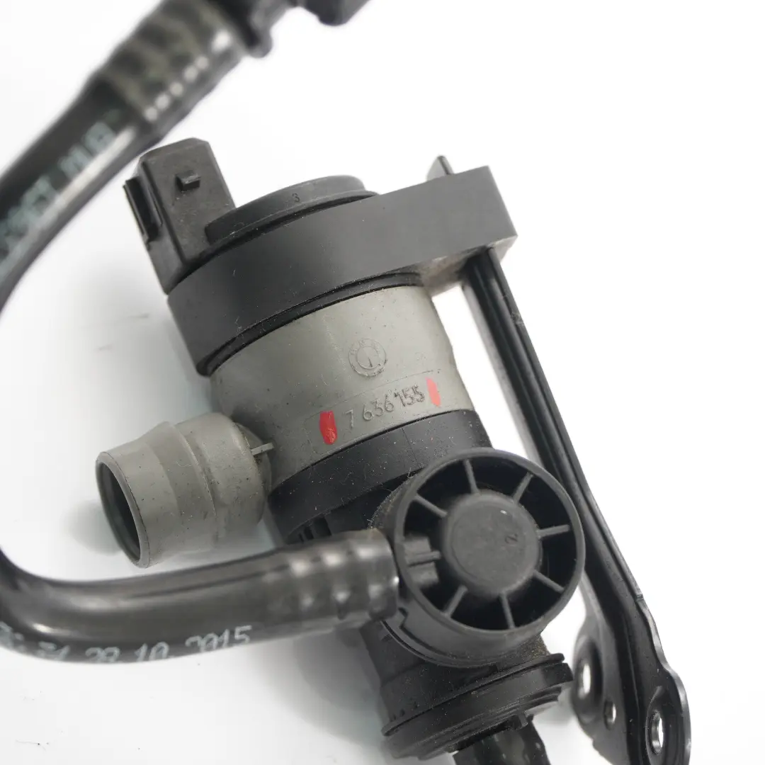 N55 Tuyau ventilation du réservoir carburant pour BMW F87 F20 F30 F12 F13 F07 à propos du numéro de pièce 7636154 BMW F87 F20 F30 F12 F13 F07 N55 Tuyau ventilation du réservoir carburant - SKU 7636154 - Numéro de pièce 7636154