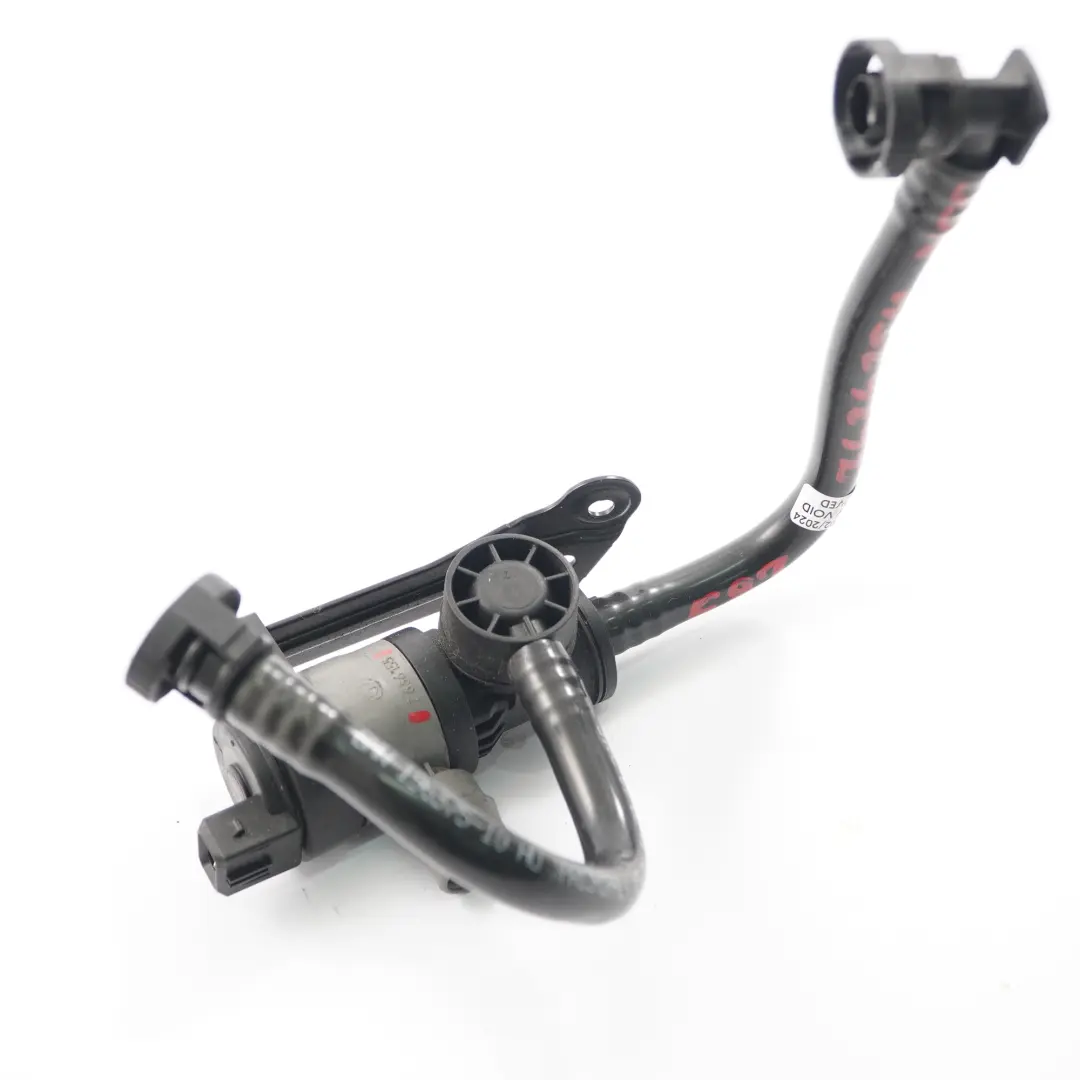 N55 Tuyau ventilation du réservoir carburant pour BMW F87 F20 F30 F12 F13 F07 à propos du numéro de pièce 7636154 BMW F87 F20 F30 F12 F13 F07 N55 Tuyau ventilation du réservoir carburant - SKU 7636154 - Numéro de pièce 7636154