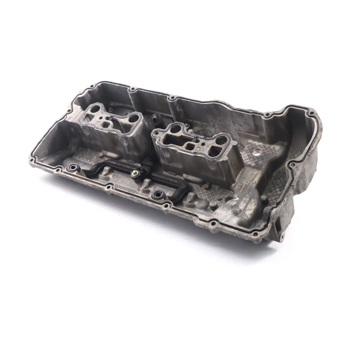 BMW F10 F11 LCI F13 N63N Engine Cylinder Head Rocker Cover Panel Cyl 5-8 7603653 - SKU 7636612 - Part number 7636612