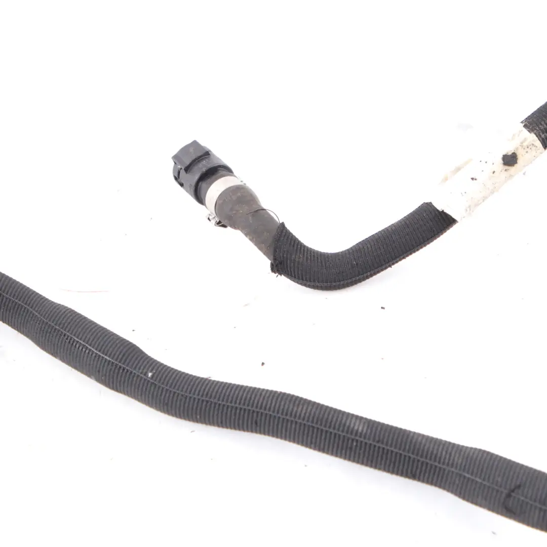 Coolant Hose Water Cooling Pipe Line to BMW i3 I01 with Part number 7636951 BMW i3 I01 Coolant Hose Water Cooling Pipe Line - SKU 7636951 - Part number 7636951