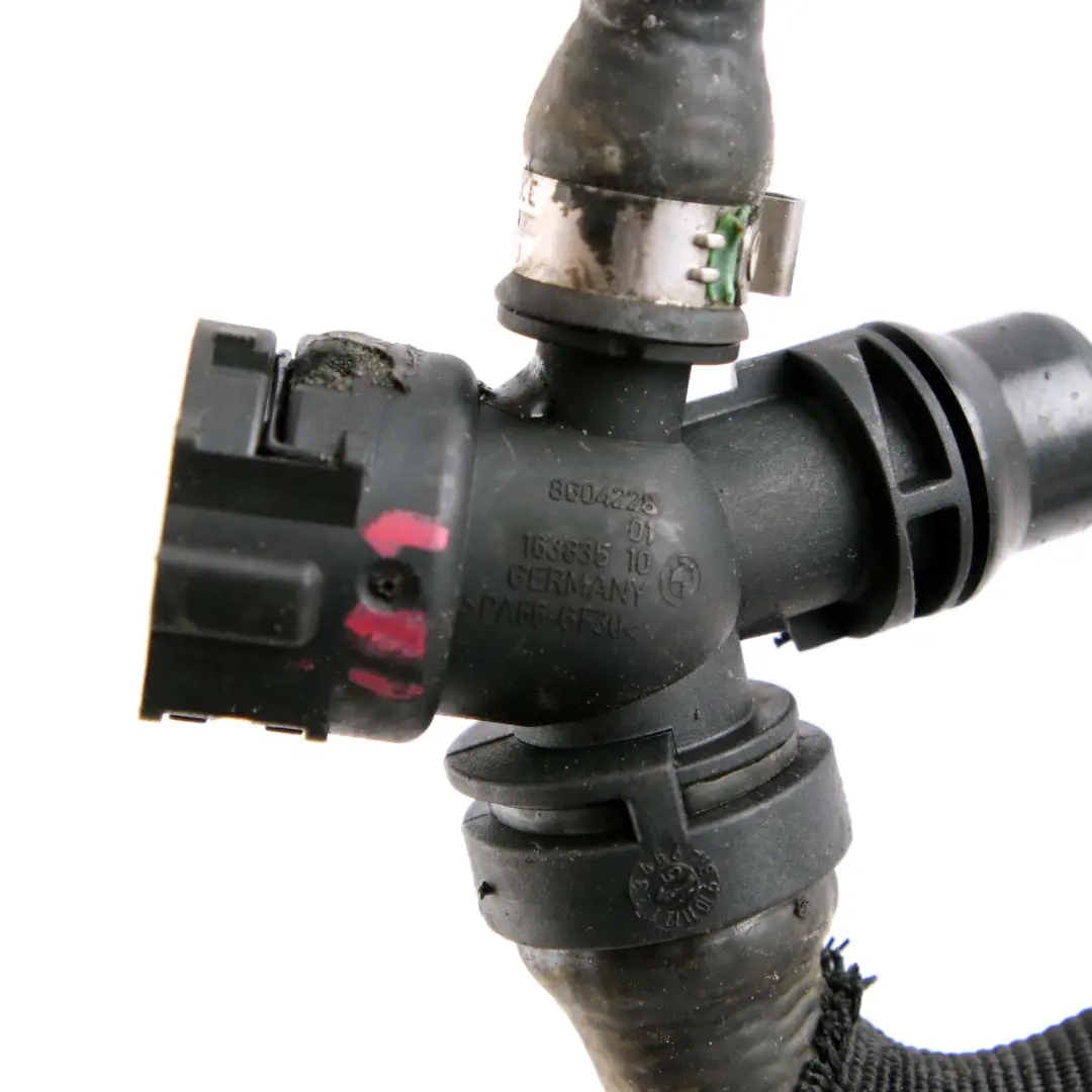 60Ah Rex Hybrid Auxiliary Water Pump Hose Coolant Pipe Line to BMW i3 I01 with Part number 7637024 BMW i3 I01 60Ah Rex Hybrid Auxiliary Water Pump Hose Coolant Pipe Line - SKU 7637024 - Part number 7637024