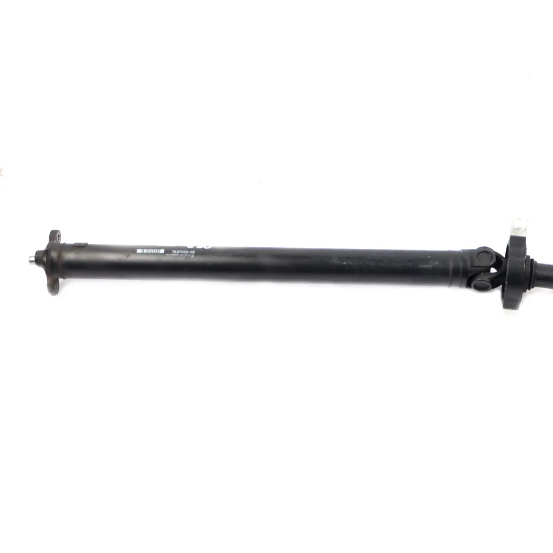 Propshaft BMW F30 F31 316i N13 Automatic Transmission Prop Drive Shaft to with Part number 7637028 Propshaft BMW F30 F31 316i N13 Automatic Transmission Prop Drive Shaft - SKU 7637028 - Part number 7637028