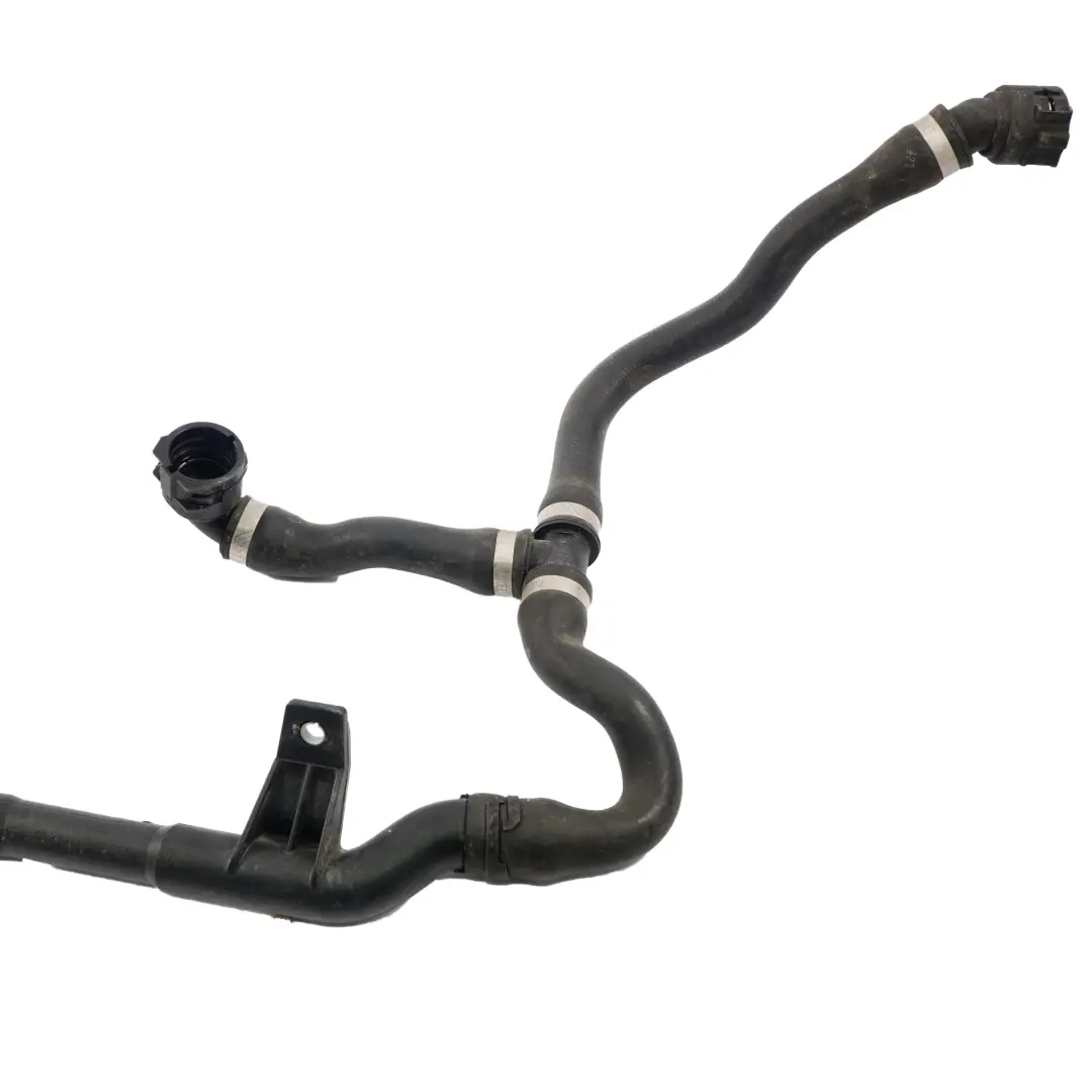 Essence N20 Tuyau Durite pour Eau de Refroidissement D'Eau pour BMW X1 E84 à propos du numéro de pièce 7639026 BMW X1 E84 Essence N20 Tuyau Durite pour Eau de Refroidissement D'Eau - SKU 7639026 - Numéro de pièce 7639026