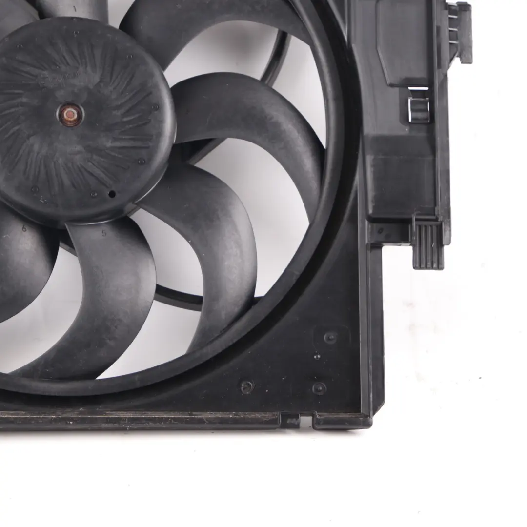 Ventilateur de radiateur BMW F20 F21 F30 F31 F32 Refroidissement moteur pour à propos du numéro de pièce 7640508 Ventilateur de radiateur BMW F20 F21 F30 F31 F32 Refroidissement moteur - SKU 7640508-10 - Numéro de pièce 7640508