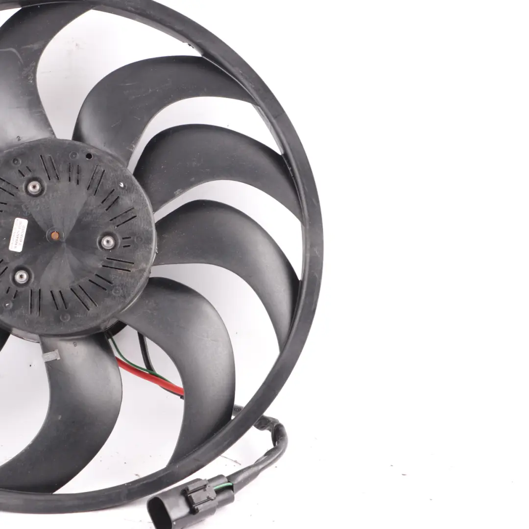 Engine Cooling Fan BMW F20 F21 LCI F30 F31 F32 F36 Motor Housing 850W 7608409 - SKU 7640513 - Part number 7640513