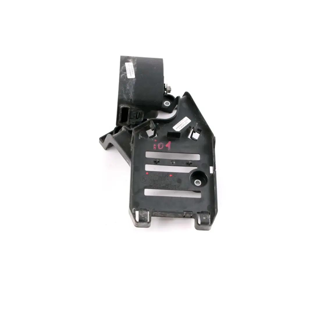 allarme clacson sirena staffa supporto per BMW i3 I01 con numero di parte 7640517 BMW i3 I01 allarme clacson sirena staffa supporto - SKU 7640517 - Numero di parte 7640517