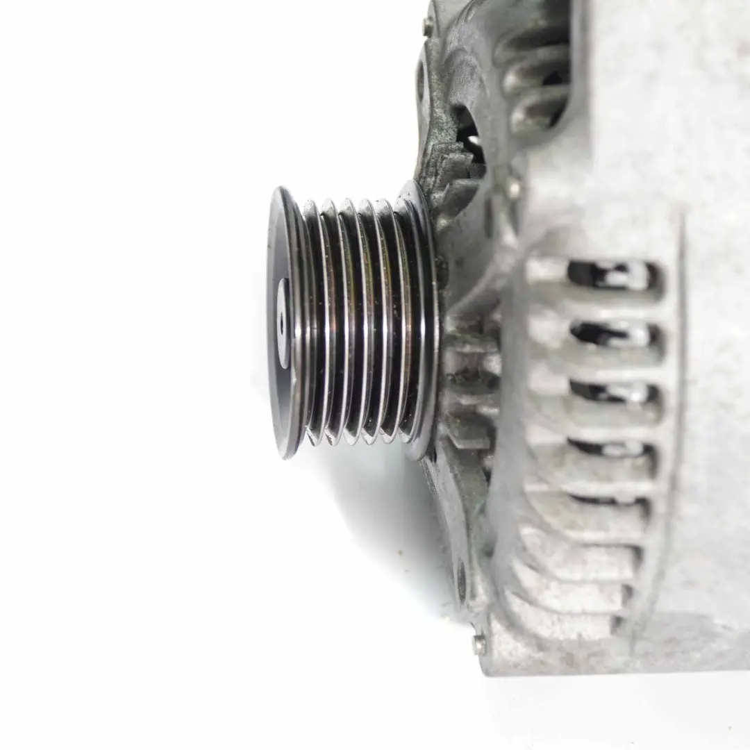 Alternador Generador BMW F10 F20 F30 LCI Diesel Motor Unit Denso 180A para con número de pieza 7640875 Alternador Generador BMW F10 F20 F30 LCI Diesel Motor Unit Denso 180A - SKU 7640875 - Número de pieza 7640875