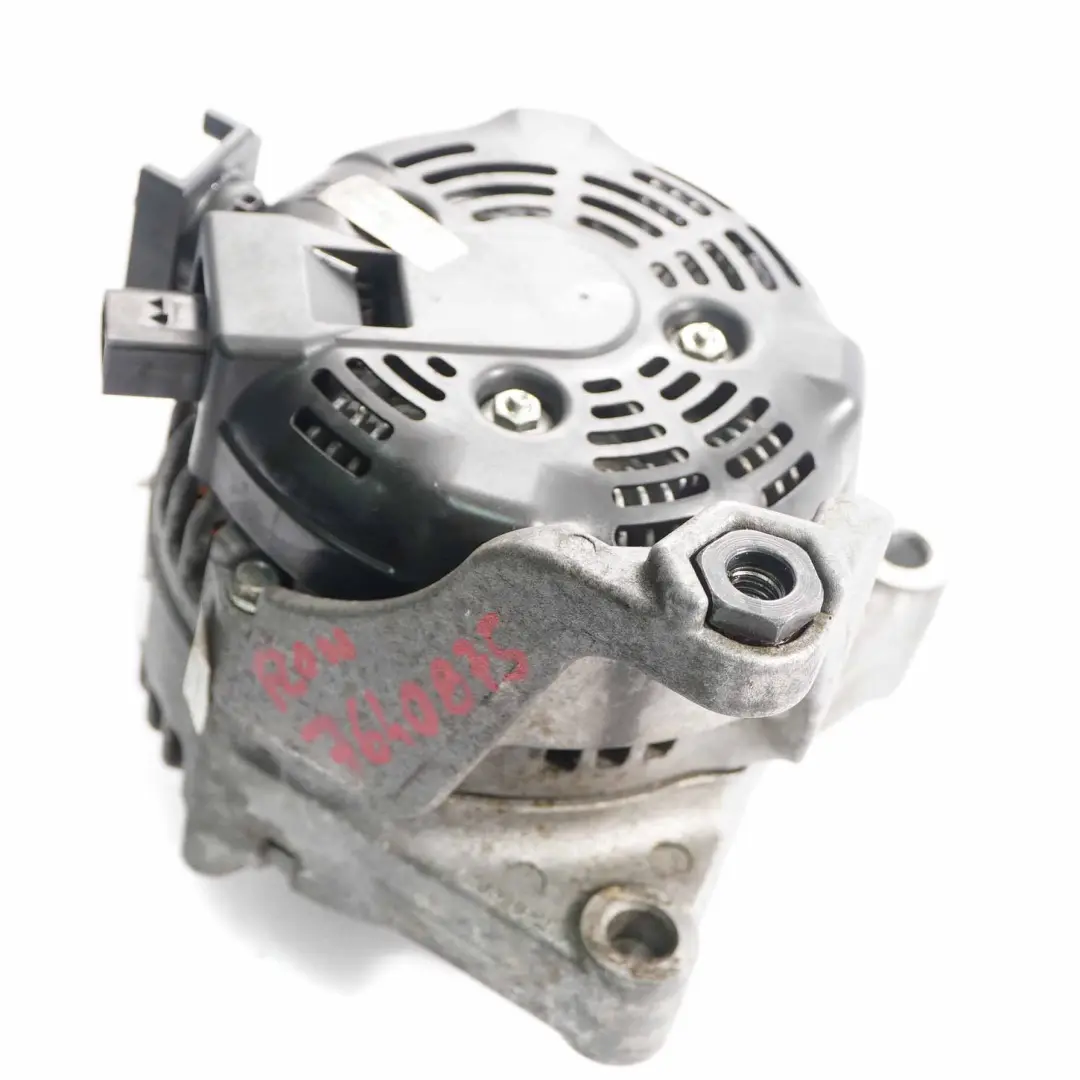 Alternatore Generatore BMW F20 F30 LCI Unità Motore Diesel Denso 180A per con numero di parte 7640875 Alternatore Generatore BMW F20 F30 LCI Unità Motore Diesel Denso 180A - SKU 7640875 - Numero di parte 7640875