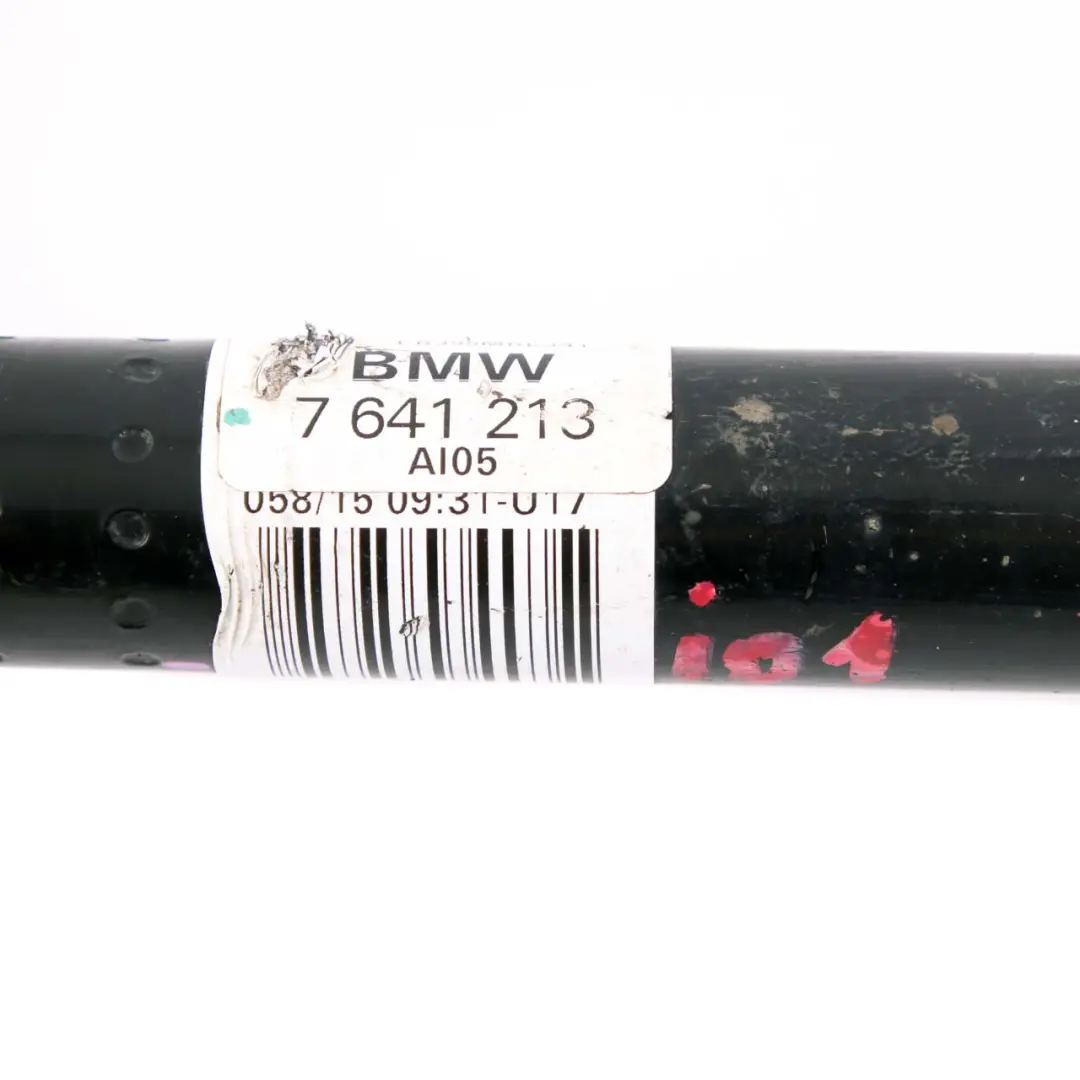 asse posteriore sinistro albero di trasmissione D=35MM per BMW i3 I01 con numero di parte 7641213 BMW i3 I01 asse posteriore sinistro albero di trasmissione D=35MM - SKU 7641213 - Numero di parte 7641213