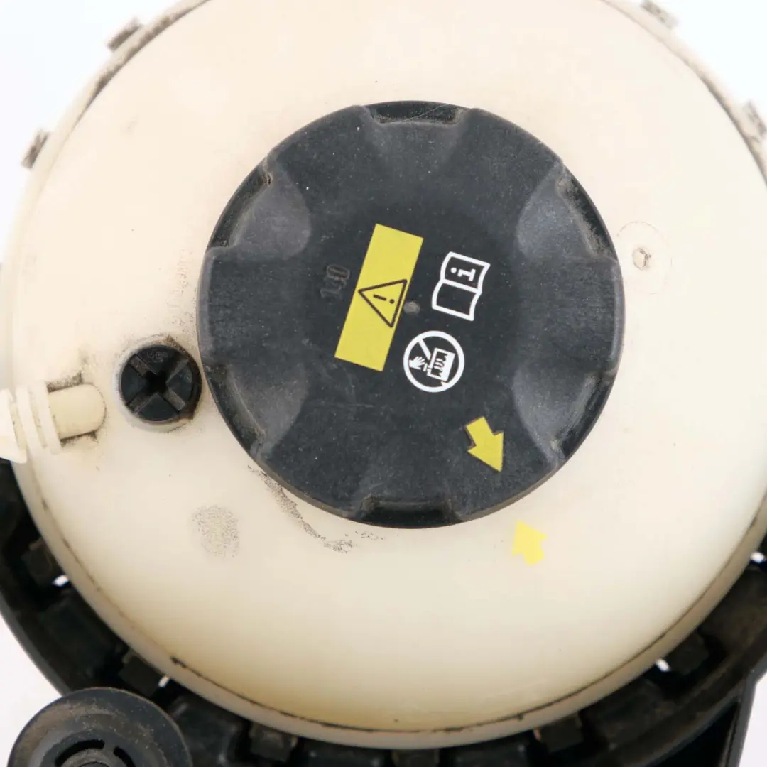 *BMW 1 3 4 er F20 F21 F30 F32 Kühler Ausgleichsbehälter für mit Teilenummer 7642158 *BMW 1 3 4 er F20 F21 F30 F32 Kühler Ausgleichsbehälter - SKU 7642158 - Teilenummer 7642158