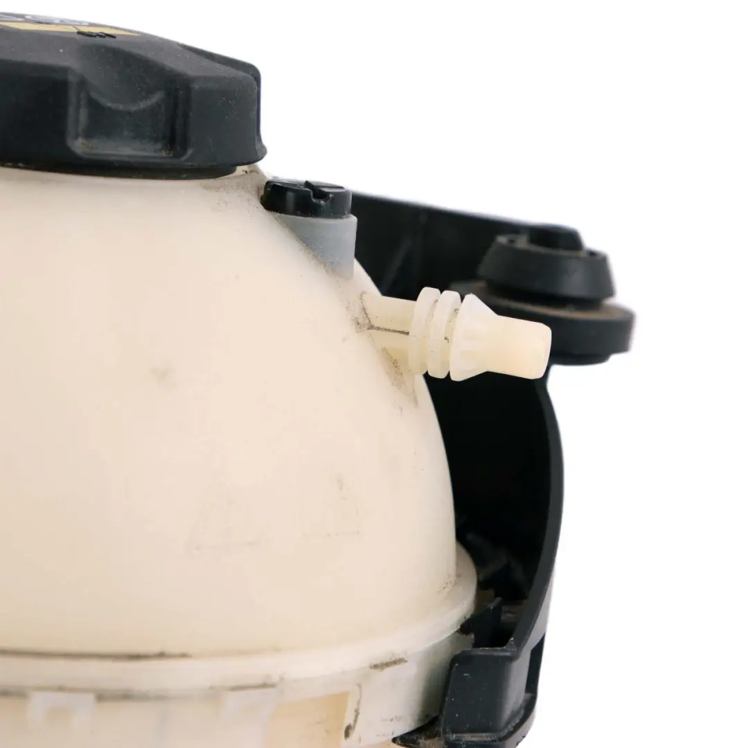 Depósito de Expansión del Radiador Botella Gasolina para BMW F20 F21 F30 F32 con número de pieza 7642158 BMW F20 F21 F30 F32 Depósito de Expansión del Radiador Botella Gasolina - SKU 7642158 - Número de pieza 7642158