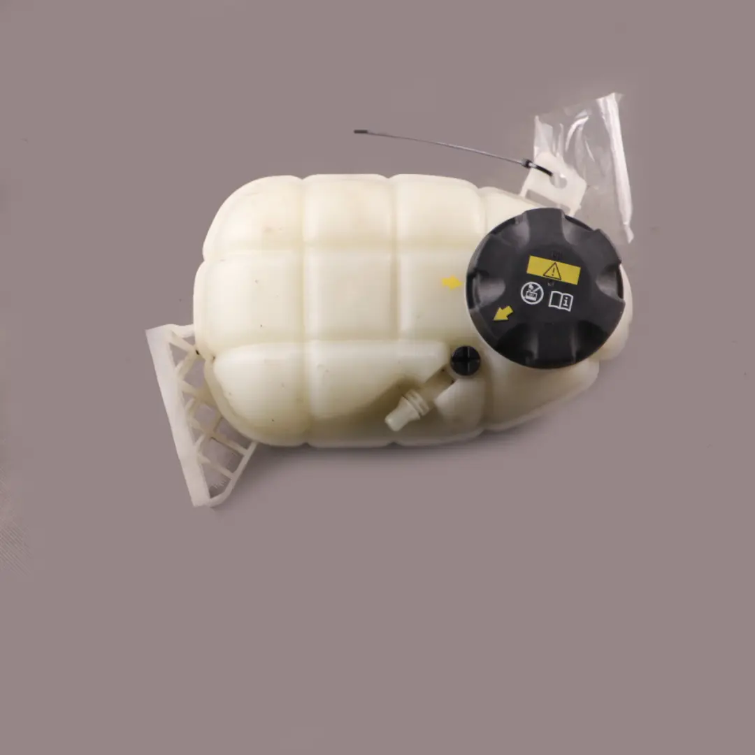 Radiatore Espansione Serbatoio Trabocco Bottiglia per BMW F20 F21 F30 F32 con numero di parte 7642160 BMW F20 F21 F30 F32 Radiatore Espansione Serbatoio Trabocco Bottiglia - SKU 7642160-3 - Numero di parte 7642160