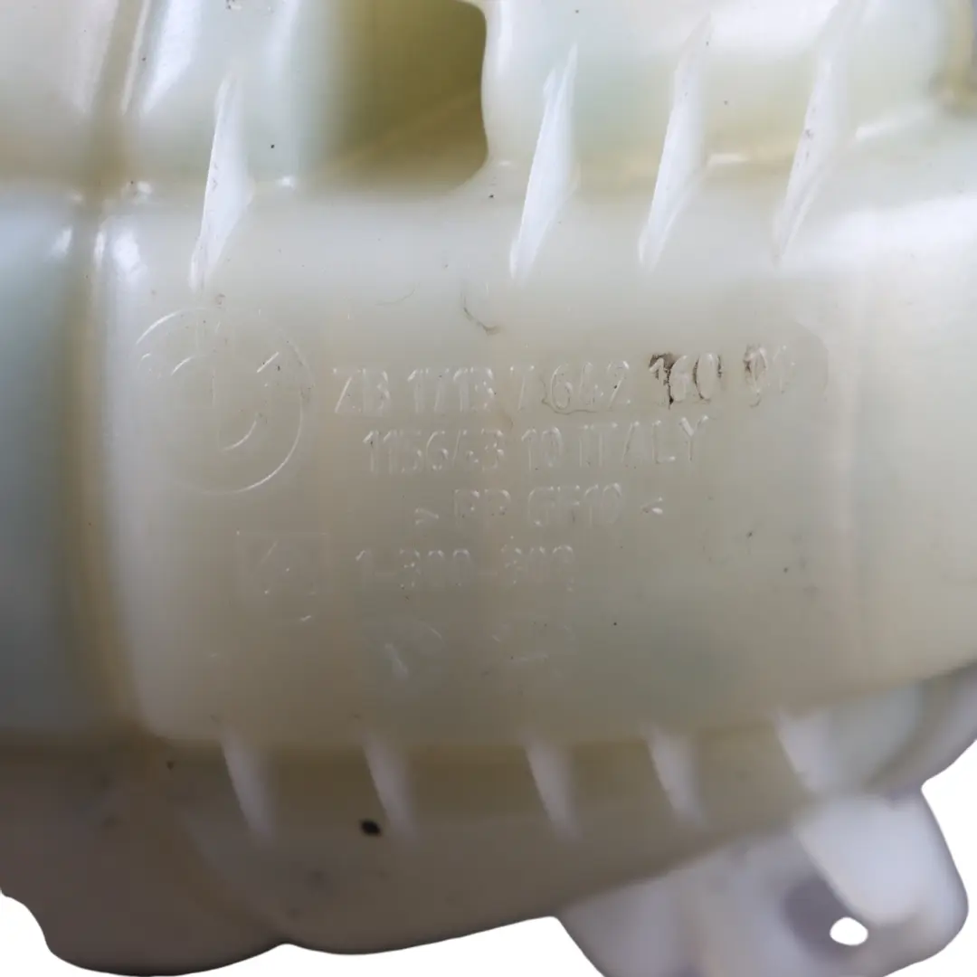 Ausgleichsbehälter Flasche BMW F20 F21 F30 F32 Kühler Überlaufbehälter für mit Teilenummer 7642160 Ausgleichsbehälter Flasche BMW F20 F21 F30 F32 Kühler Überlaufbehälter - SKU 7642160-4 - Teilenummer 7642160